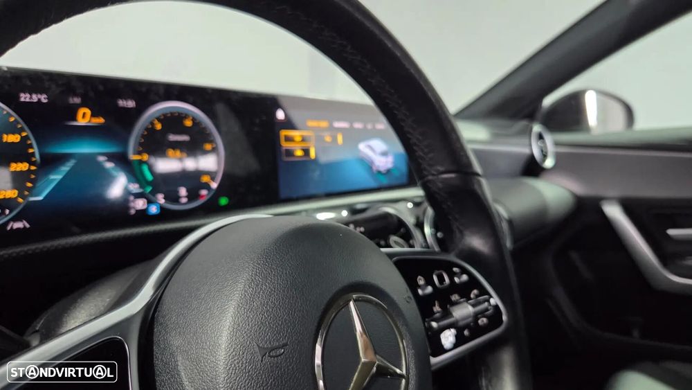Mercedes-Benz CLA 180 d Shooting Brake Progressive Aut. - 21