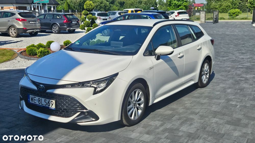 Toyota Corolla 1.8 Hybrid Comfort - 4