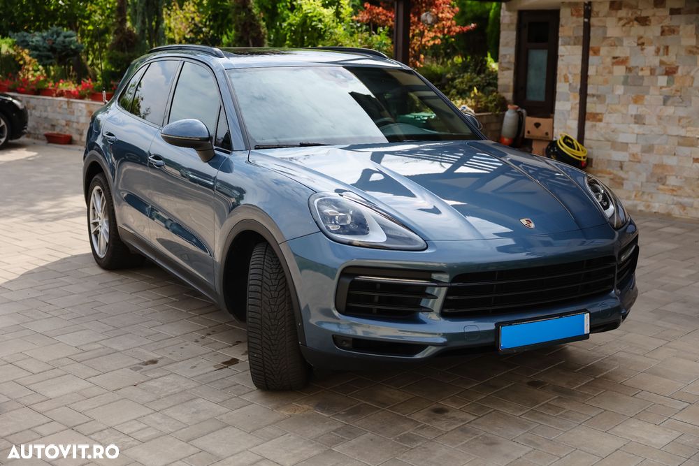 Porsche Cayenne - 3