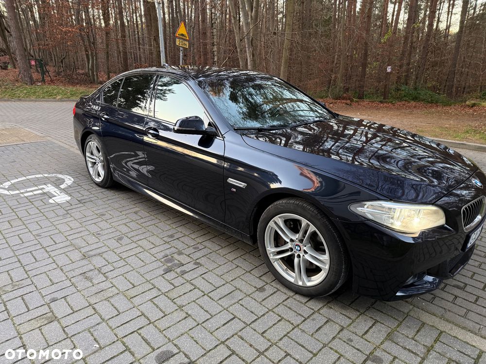 BMW Seria 5 525d xDrive - 3
