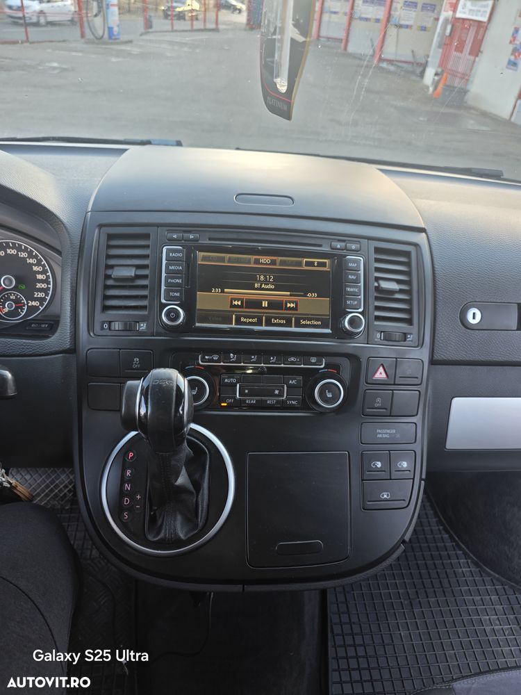 Volkswagen Multivan - 39