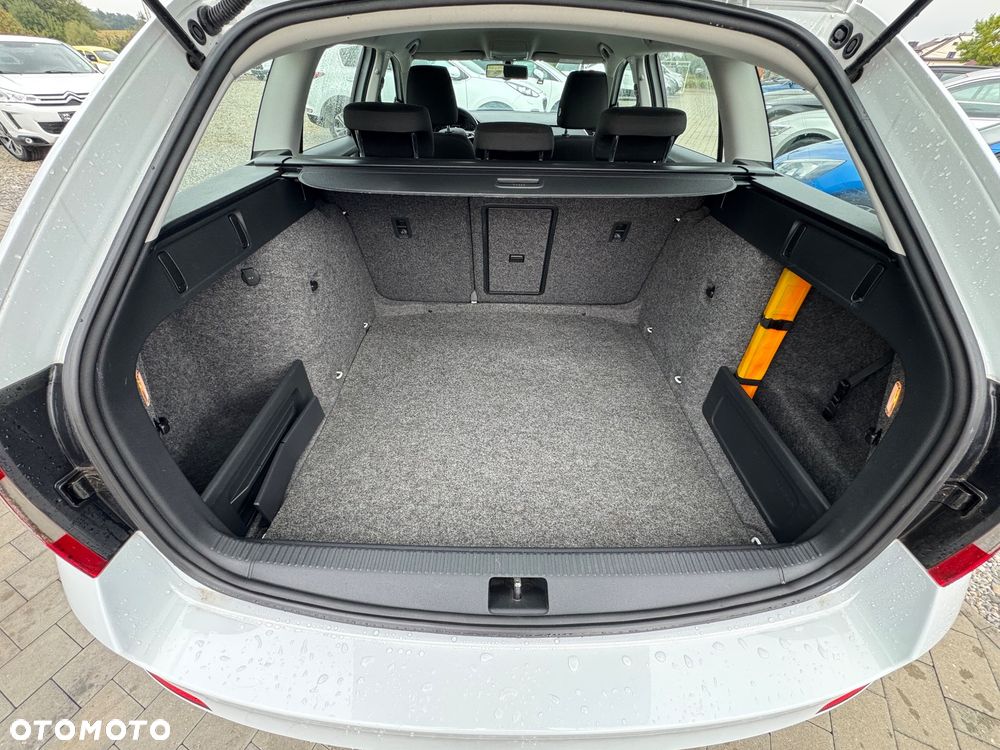 Skoda Octavia 1.6 TDI Solution - 16