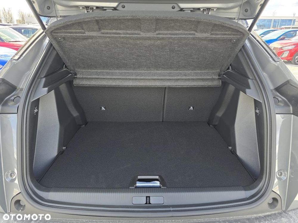 Peugeot 2008 PureTech mHEV GT e-DCS6 - 7