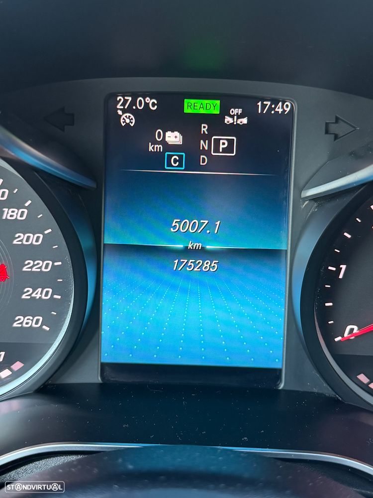 Mercedes-Benz GLC 300 - 31