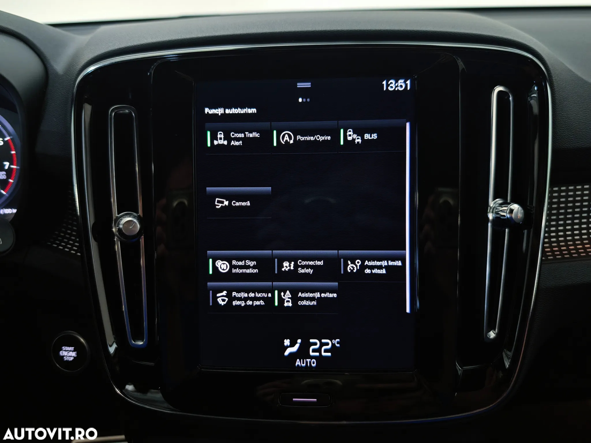 Volvo XC 40 T3 R-Design - 22