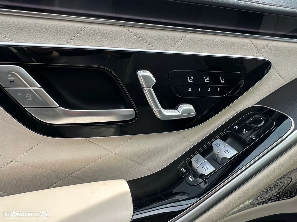 Mercedes-Benz S 580 e - 33