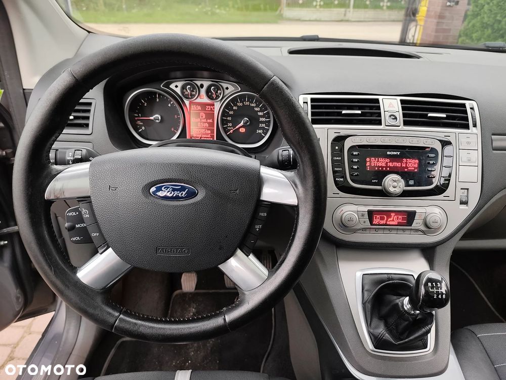 Ford Kuga 2.0 TDCi 4WD Titanium - 20