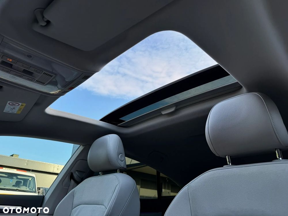 Volkswagen Arteon 2.0 TDI 4Motion SCR Elegance DSG - 13