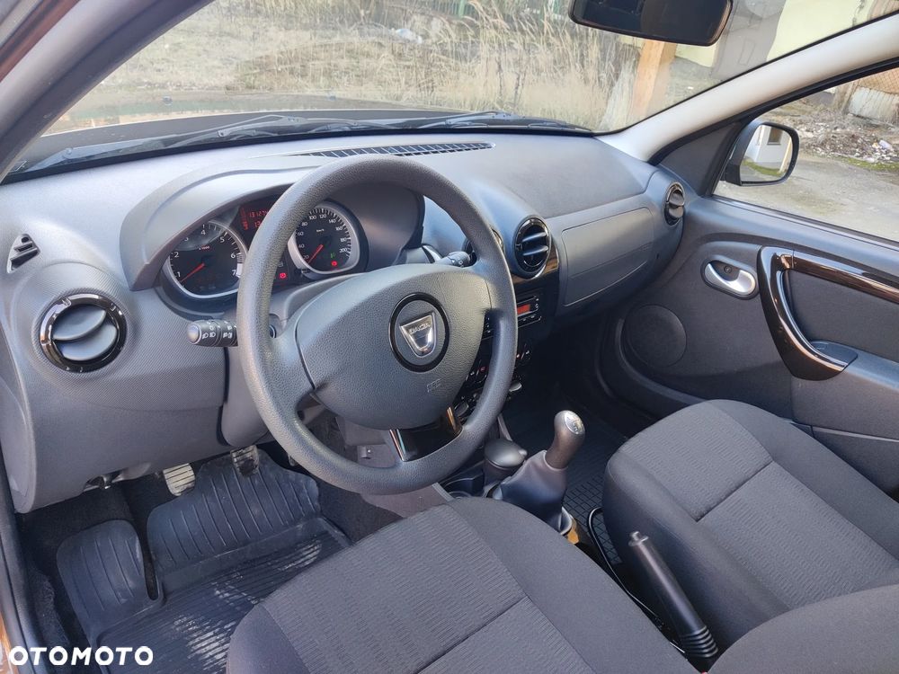 Dacia Duster 1.6 16V 105 4x2 Celebration - 18