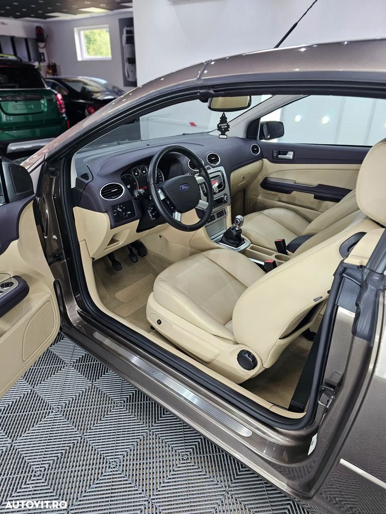 Ford Focus 2008 photo 2