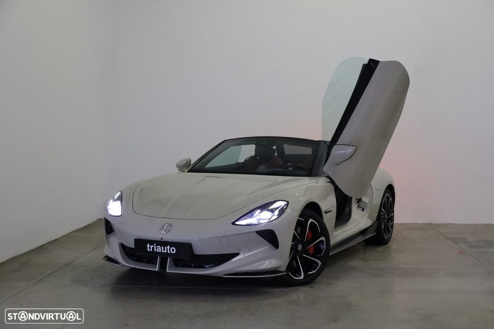 MG Cyberster 77 kWh GT - 38