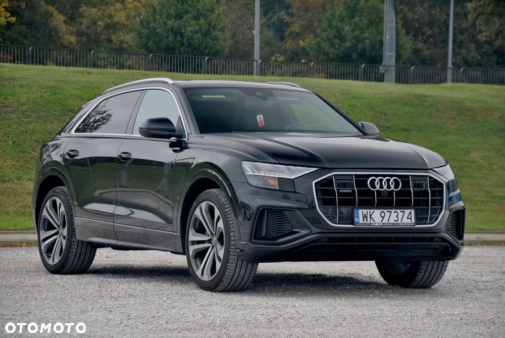 Audi Q8 55 TFSI quattro tiptronic - 1