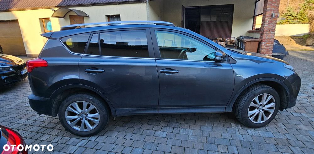 Toyota RAV4 2.2 D-4D 4x4 Executive - 9