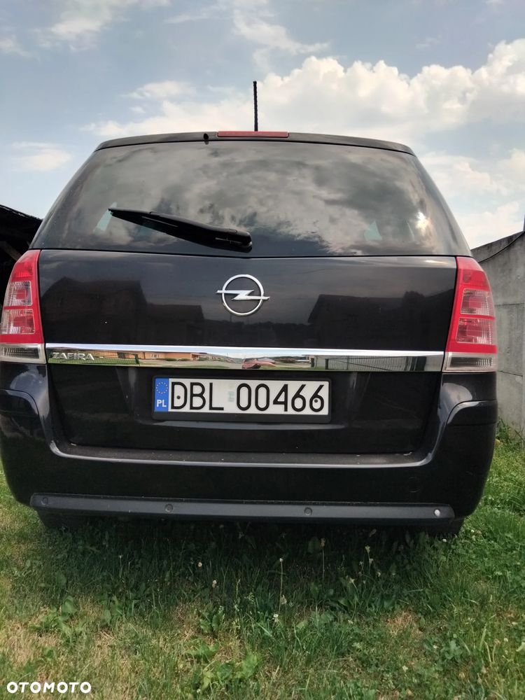 Opel Zafira 1.8 Design Edition - 2