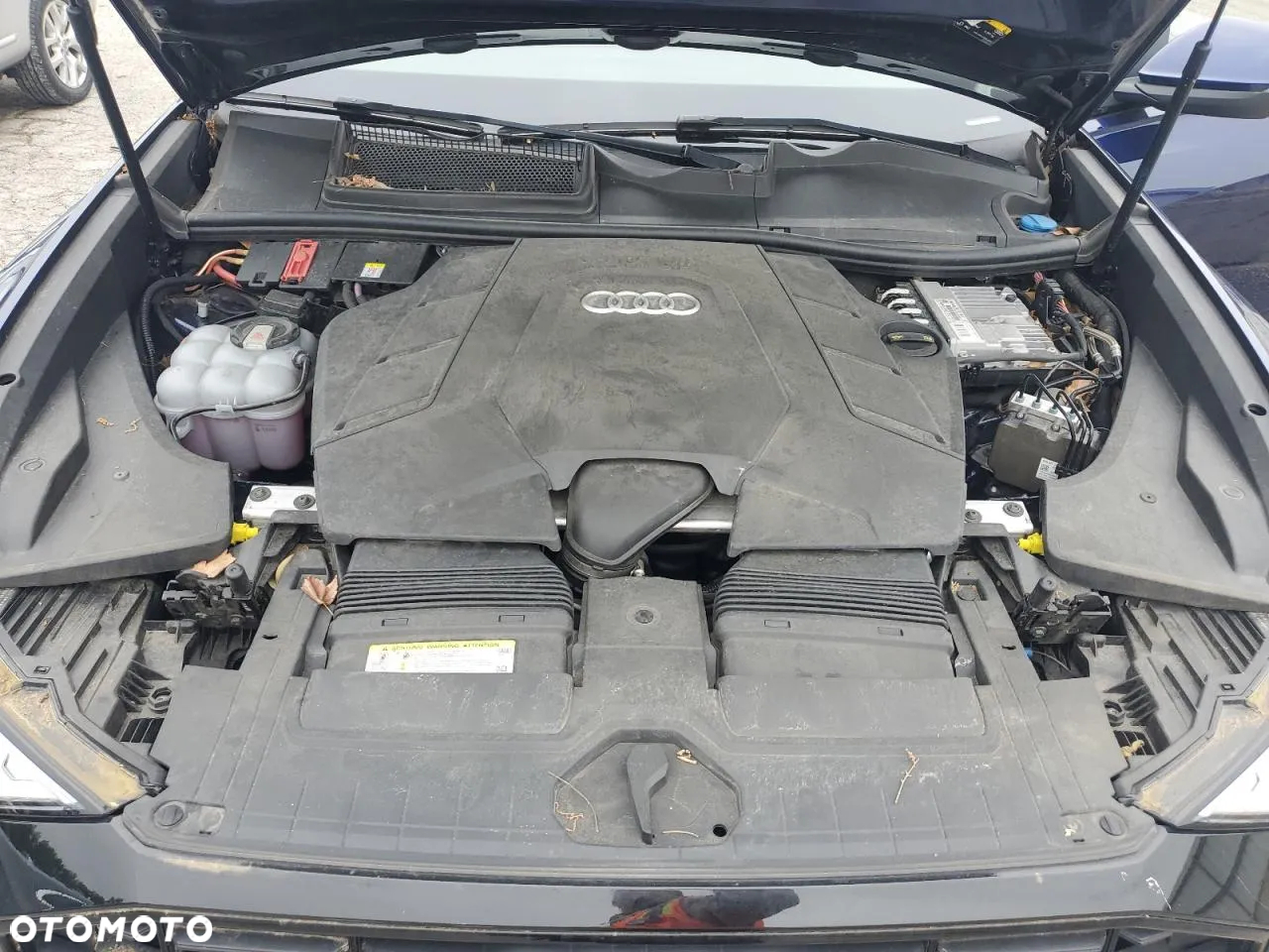Audi Q8 55 TFSI quattro tiptronic - 12
