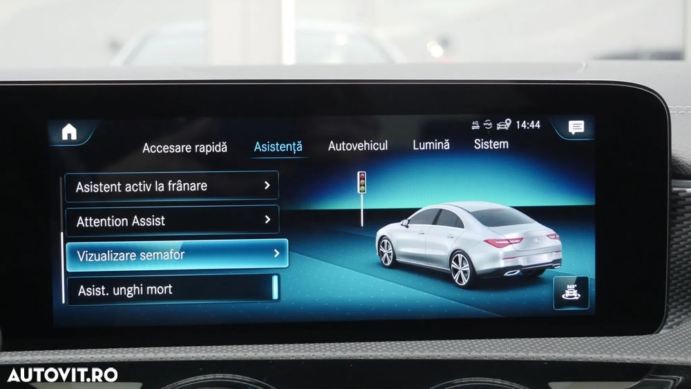 Mercedes-Benz CLA - 31