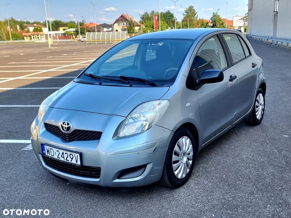 Toyota Yaris 1.0 Entry - 1