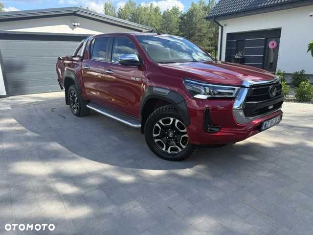 Toyota Hilux - 1