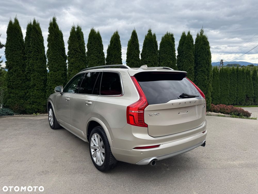 Volvo XC 90 D5 AWD Kinetic - 4