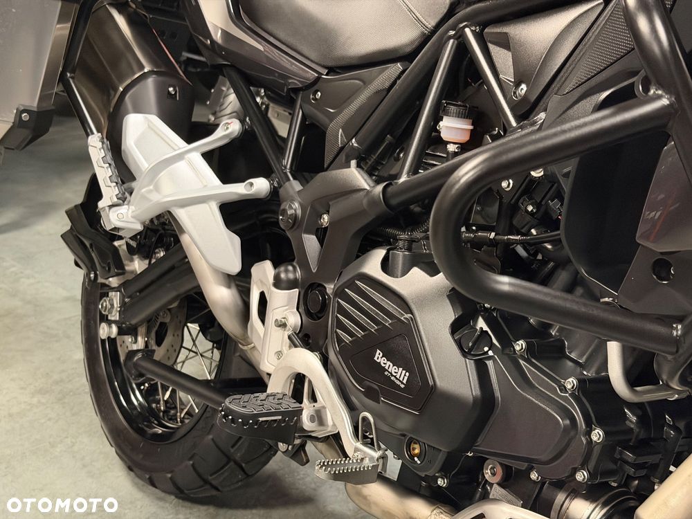 Benelli TRK 502X - 20