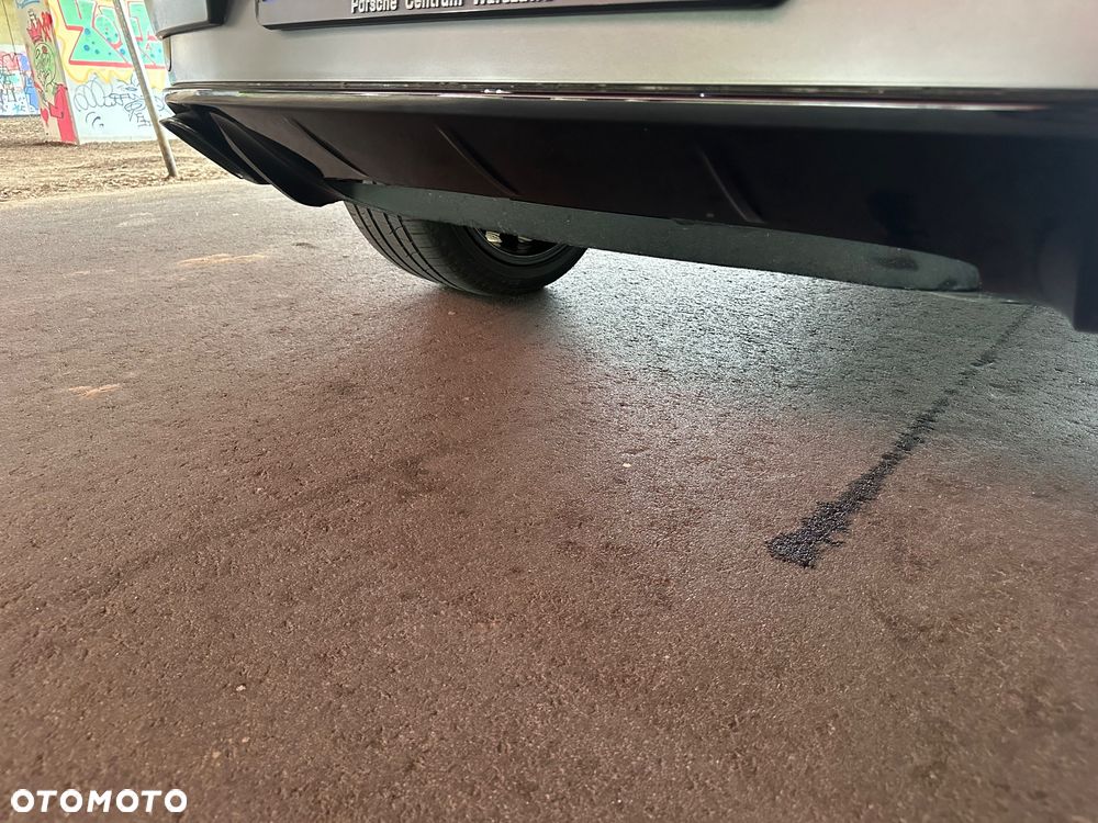 Porsche Macan Turbo PDK - 29