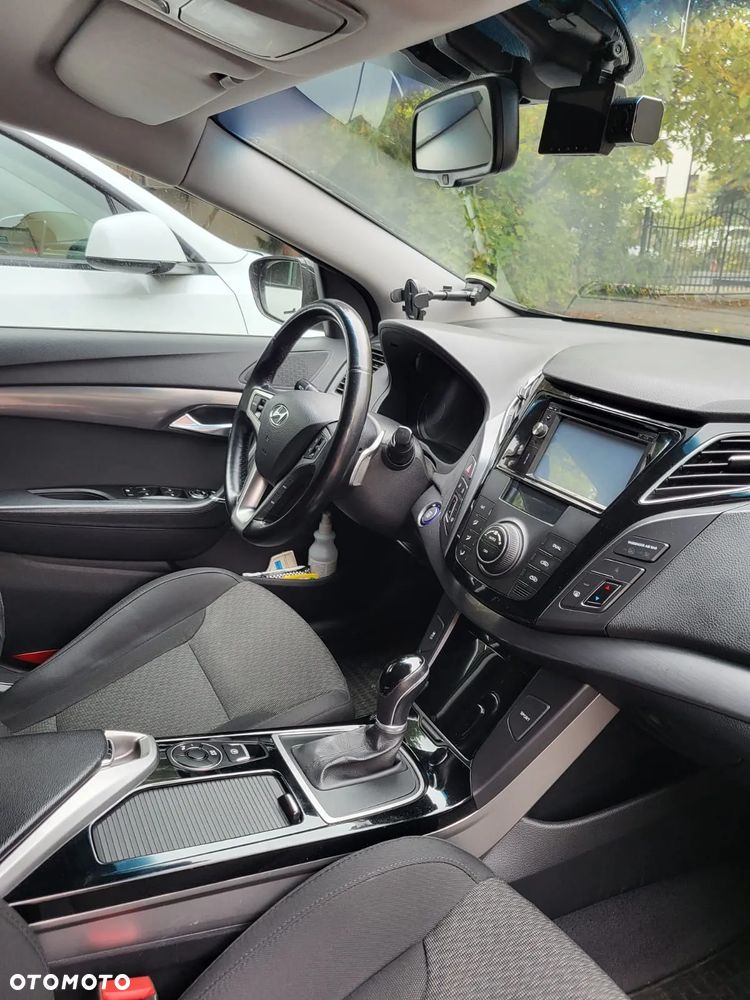 Hyundai i40 2.0 GDI Comfort + - 12