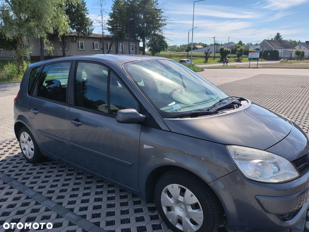 Renault Scenic - 8