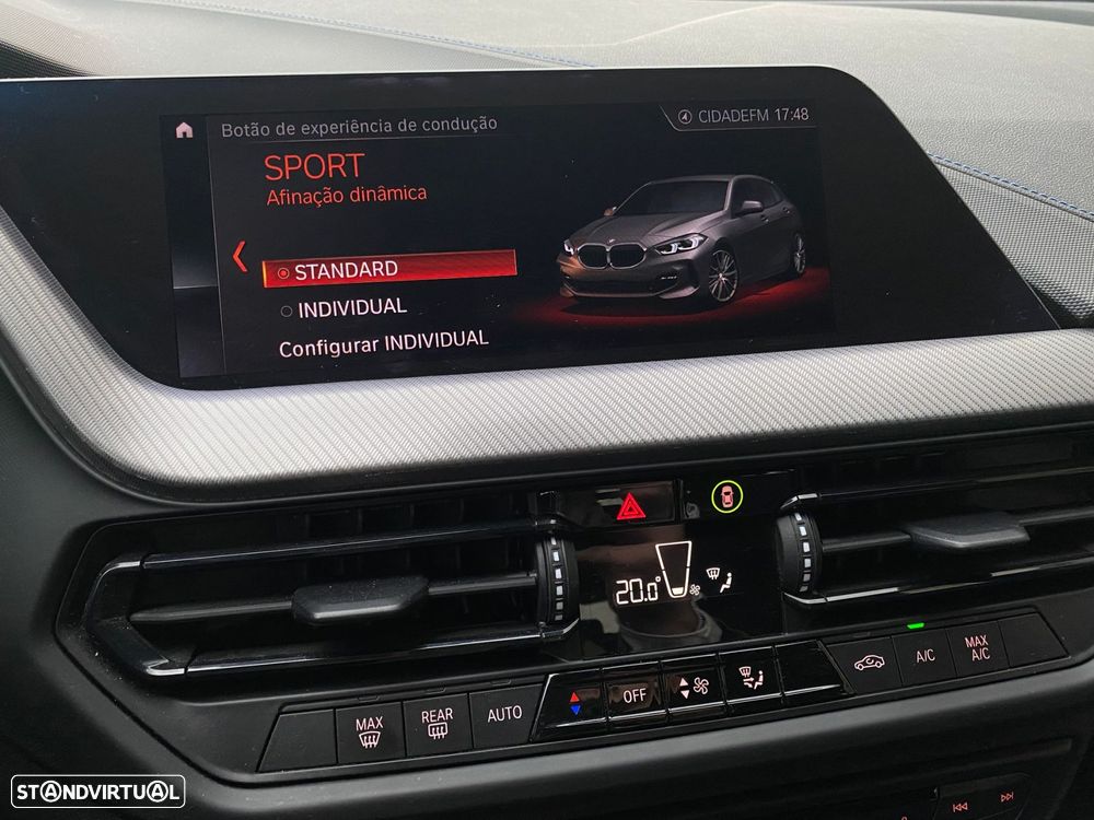 BMW 118 i Pack Desportivo M Auto - 20