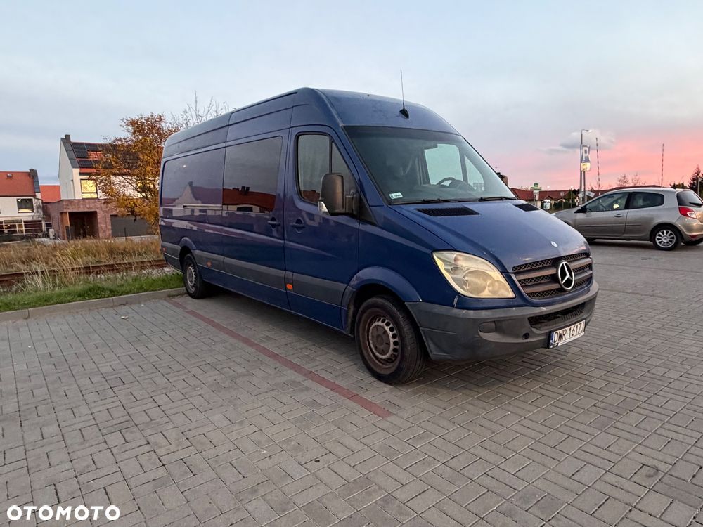 Mercedes-Benz Sprinter
