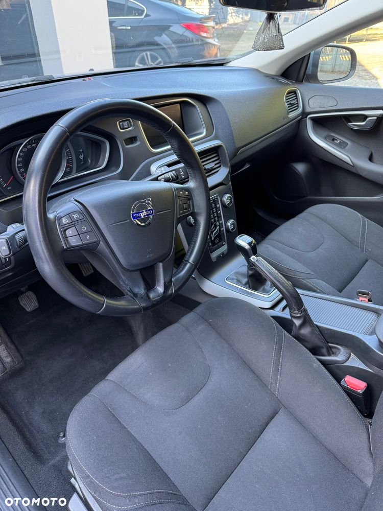 Volvo V40 D2 Drive-E Kinetic - 9