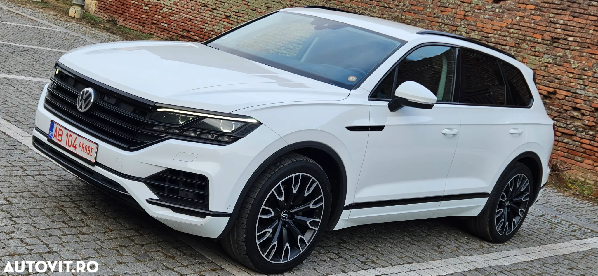 Volkswagen Touareg 3.0 V6 TDI 4Motion DPF Automatik R-Line - 12