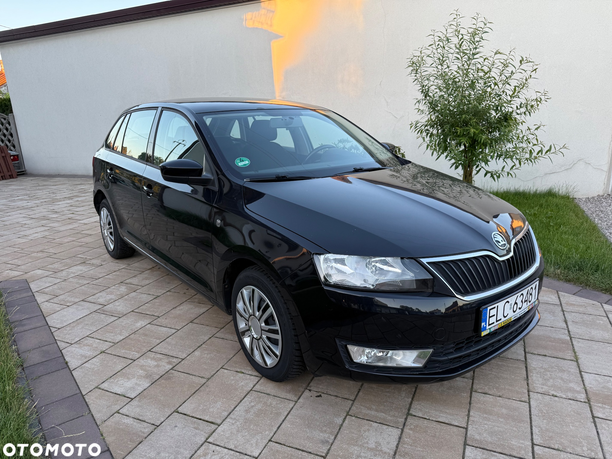 Skoda RAPID 1.2 TSI Edition - 3