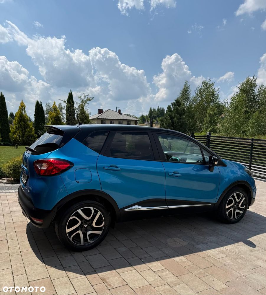 Renault Captur 1.2 TCe Helly Hansen EDC - 3