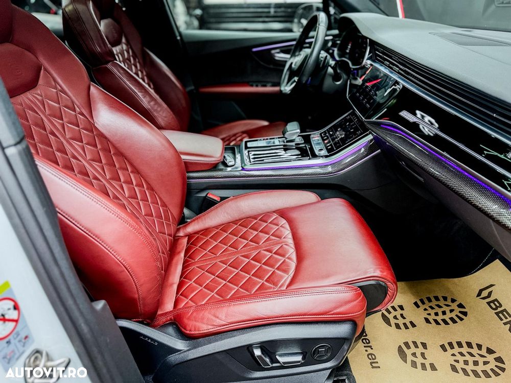 Audi SQ7 4.0 TDI quattro Tiptronic - 28