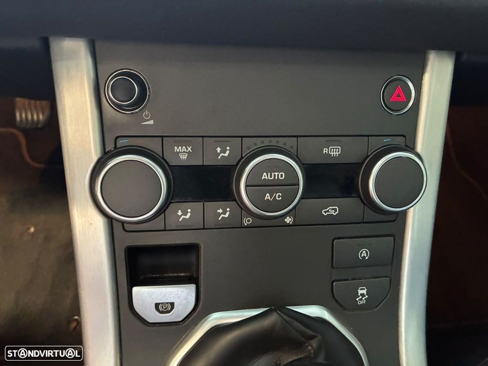 Land Rover Range Rover Evoque 2.0 eD4 SE Dynamic - 31