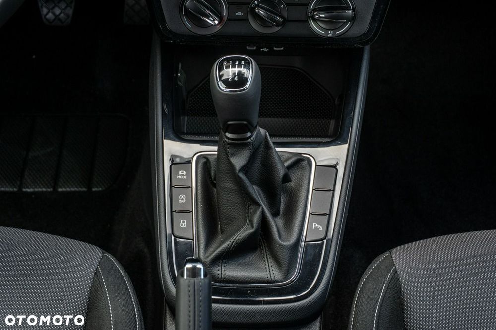 Skoda Fabia - 17