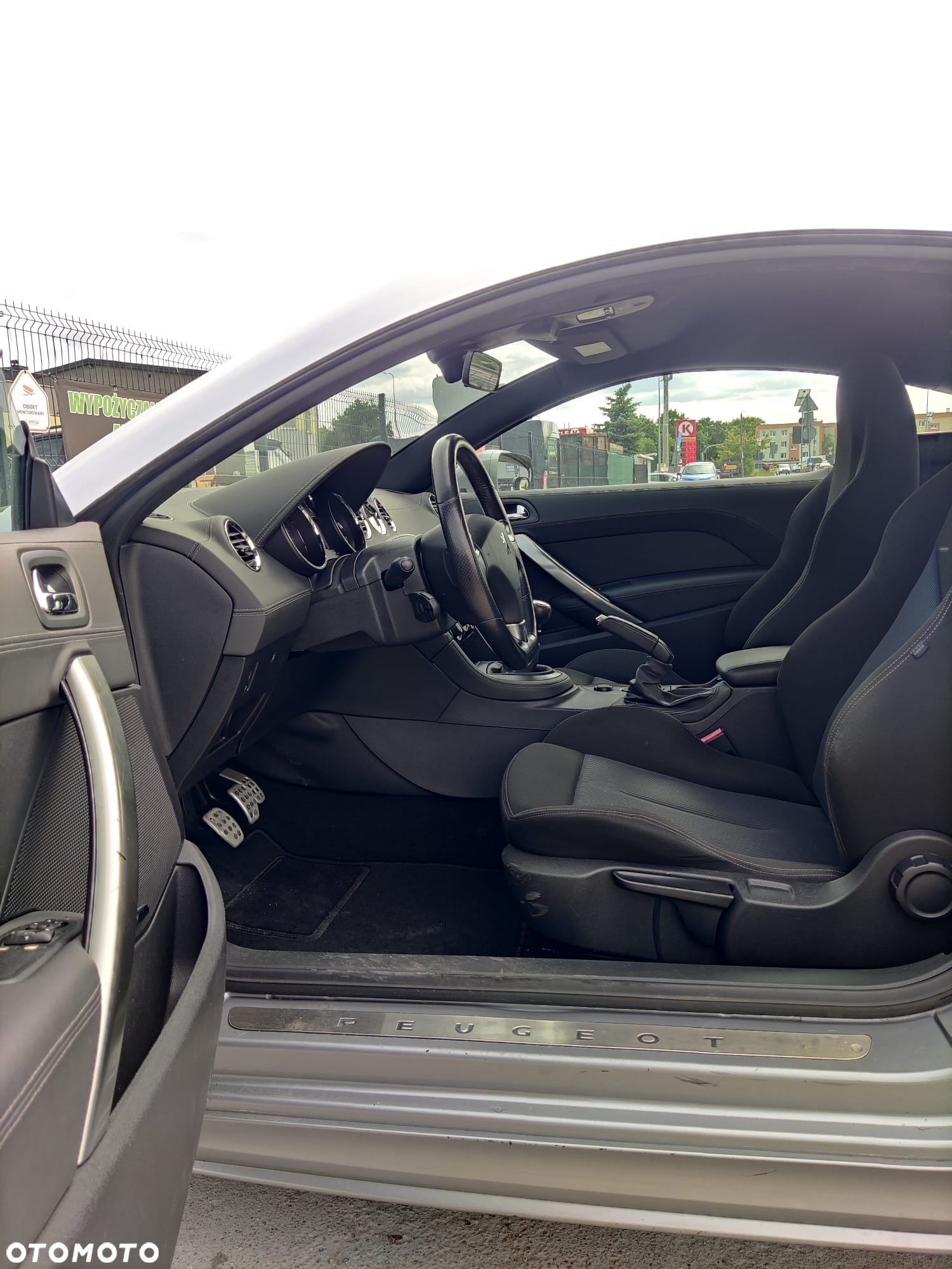 Peugeot RCZ 1.6 THP - 17