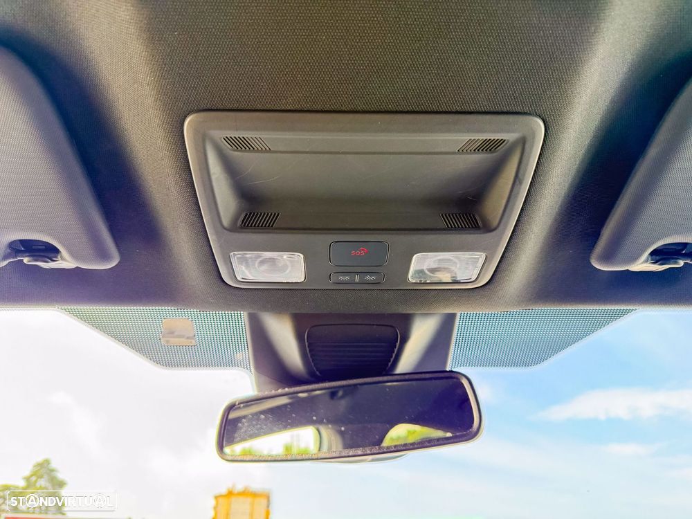 Ford Focus 1.0 EcoBoost ST-Line - 26