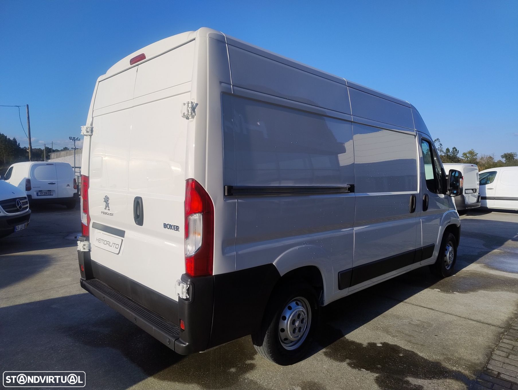 Peugeot Boxer 2.2 BlueHDi 330 L2H2 Premium - 7
