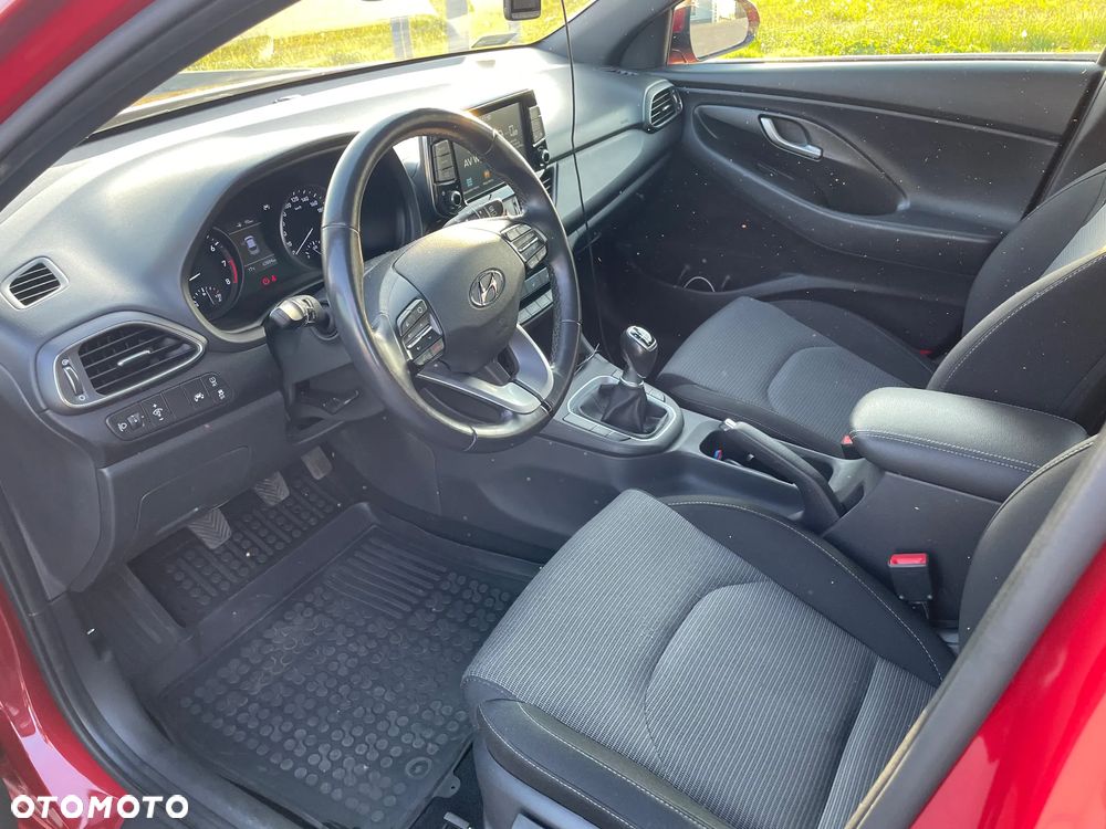 Hyundai i30 1.4 Classic + - 16