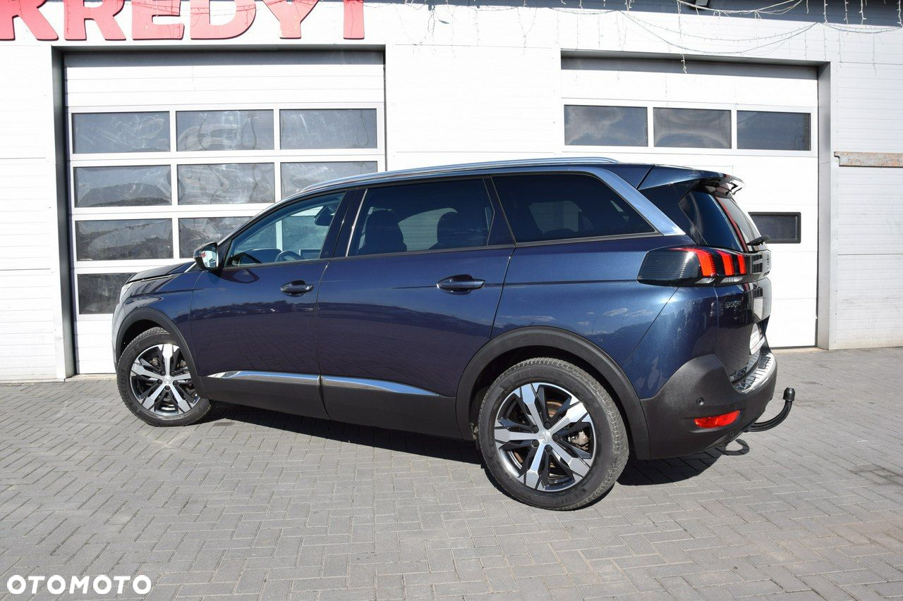 Peugeot 5008 - 11