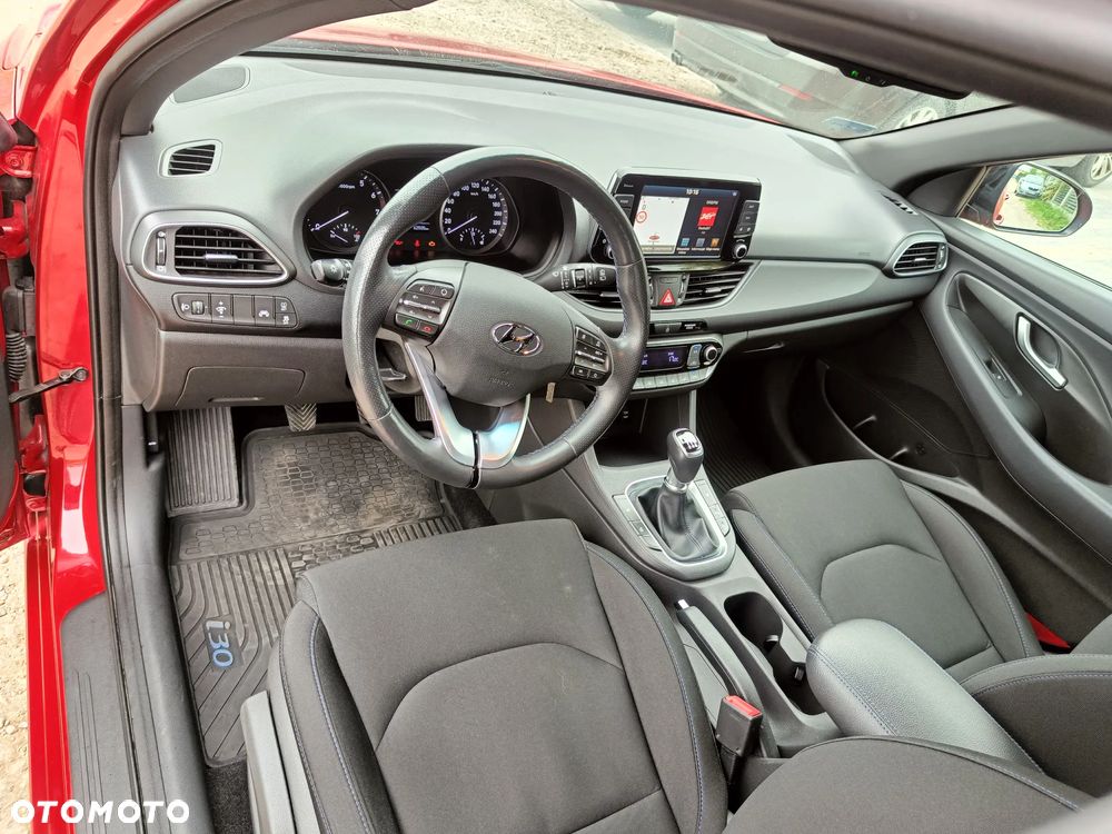 Hyundai i30 1.4 T-GDI GO Plus - 10