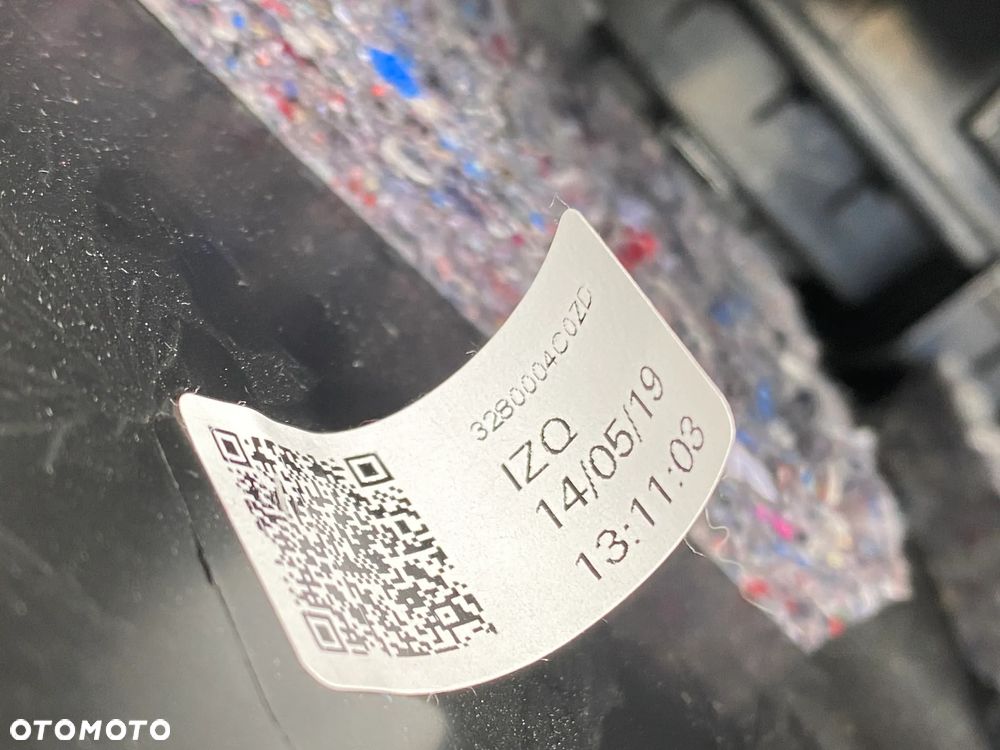 TUNEL ŚRODKOWY PEUGEOT RIFTER - 18