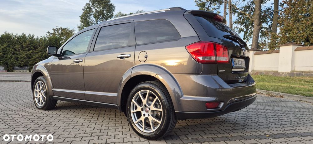 Fiat Freemont 2.0 Multijet 16V DPF Automatik Allrad Lounge - 3