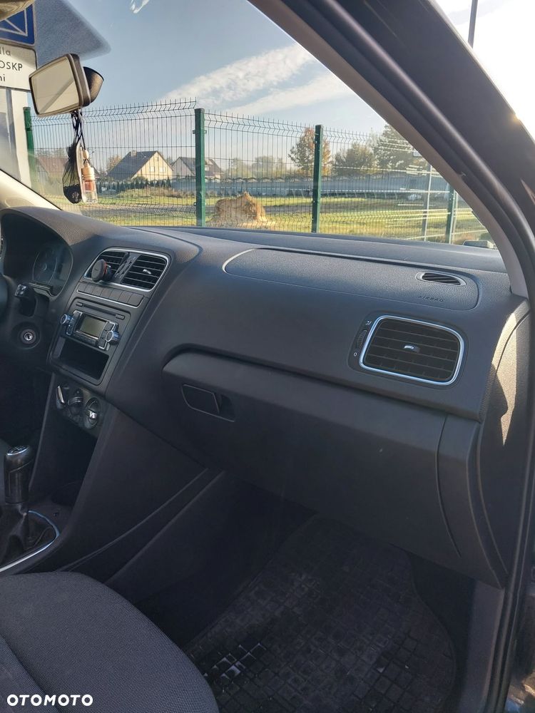 Volkswagen Polo - 21