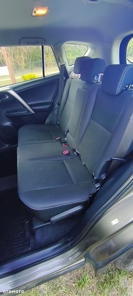 Toyota RAV4 2.0 D-4D Premium 4x2 - 15