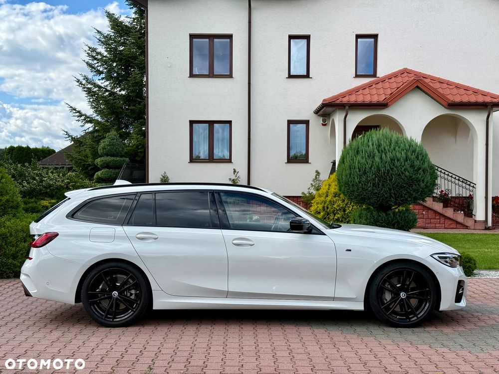 BMW Seria 3 330i M Sport sport - 8