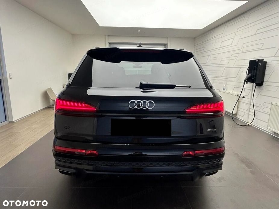 Audi Q7 - 4