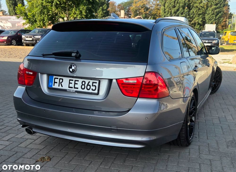 BMW Seria 3 - 12