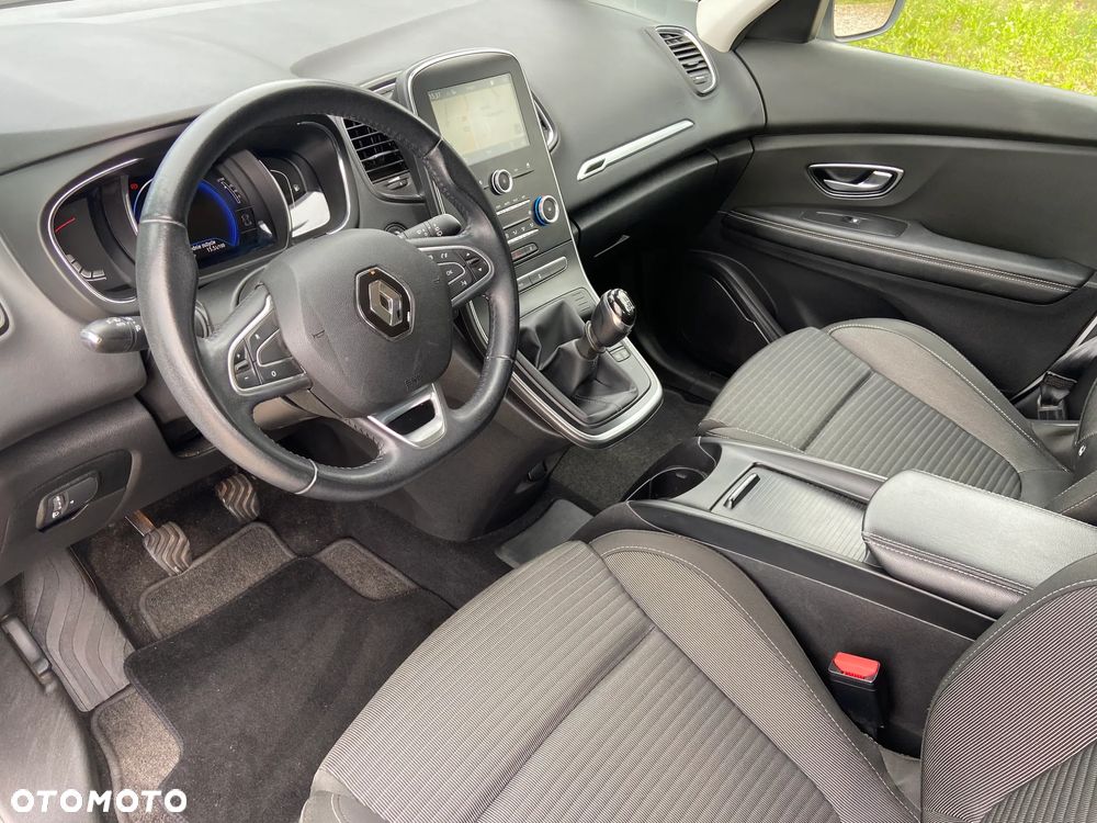 Renault Scenic - 33